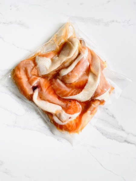 Брюшки (теша) лососёвые свежемороженые